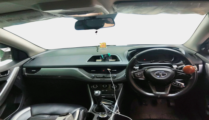 2020 Tata NEXON XZ PLUS SUNROOF PETROL DUAL TONE, CNG, Manual, 1,05,088 km, interior