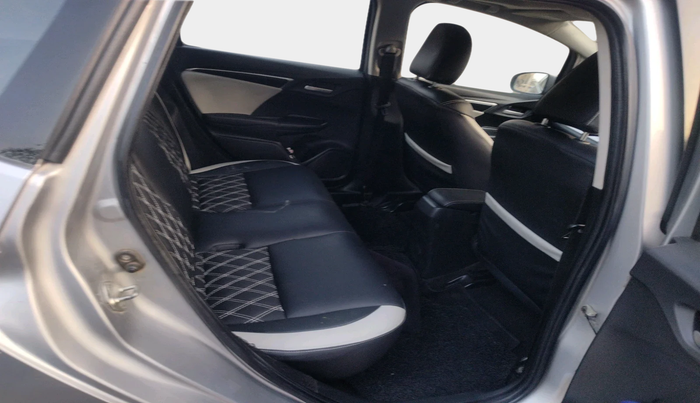 2019 Honda WR-V 1.5L I-DTEC VX MT, Diesel, Manual, 1,66,277 km, interior