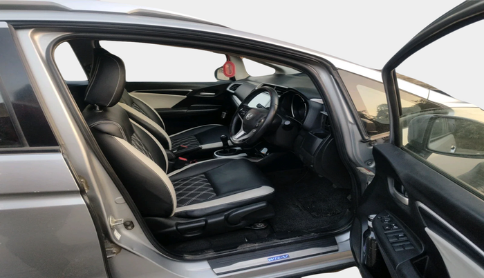 2019 Honda WR-V 1.5L I-DTEC VX MT, Diesel, Manual, 1,66,277 km, interior