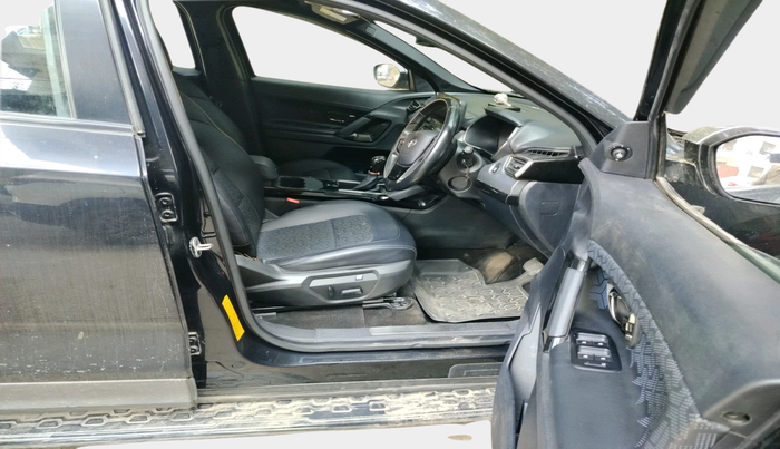 2022 Tata Safari XZA PLUS, Diesel, Automatic, 38,209 km, interior