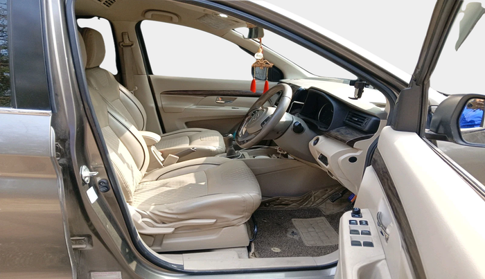 2019 Maruti Ertiga ZXI+ SHVS, Petrol, Manual, 1,10,568 km, interior