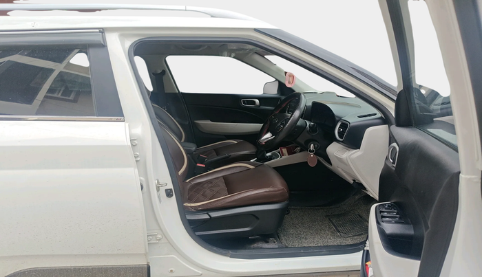 2023 Hyundai VENUE S 1.2, Petrol, Manual, 30,085 km, interior