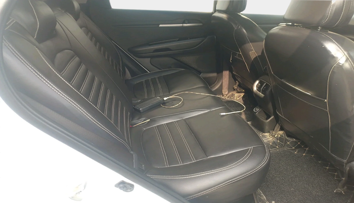 2023 KIA SONET HTK PLUS 1.2, Petrol, Manual, 22,318 km, interior