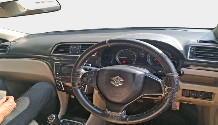 2016 Maruti Ciaz VXI+, Petrol, Manual, 1,56,168 km, interior