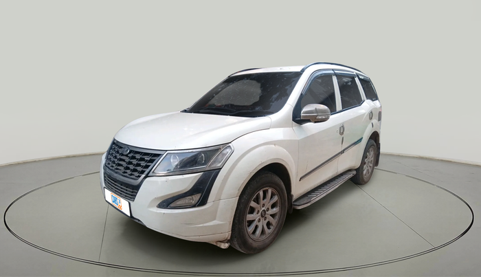 2018 Mahindra XUV500 W5, Diesel, Manual, 69,642 km, exterior
