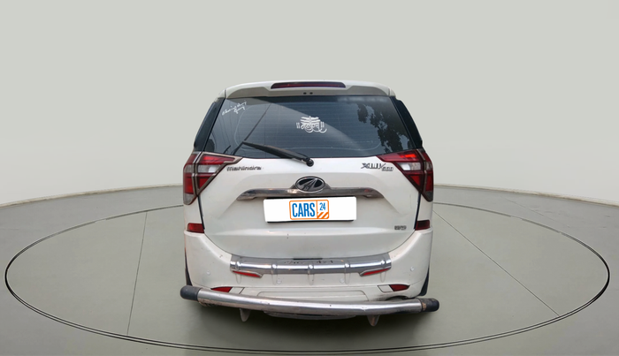 2018 Mahindra XUV500 W5, Diesel, Manual, 69,642 km, exterior