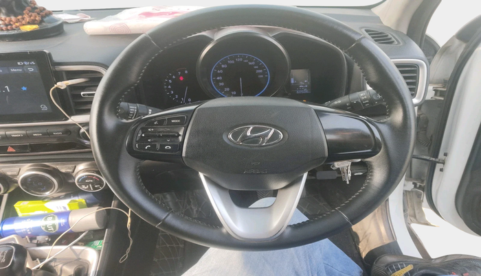 2021 Hyundai VENUE S+ 1.2, Petrol, Manual, 60,506 km, interior