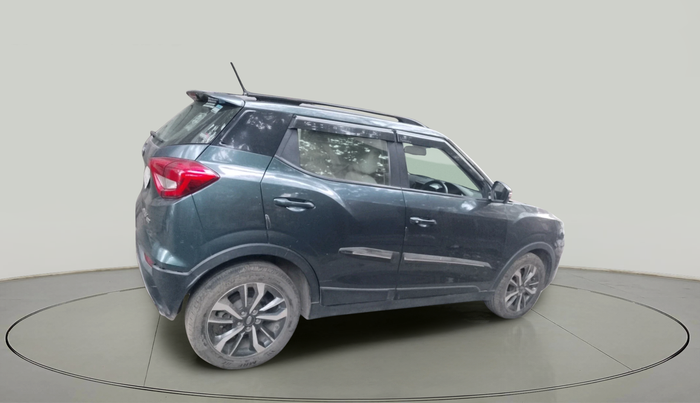 2021 Mahindra XUV300 W8 (O) 1.2 PETROL AMT, Petrol, Automatic, 8,128 km, exterior