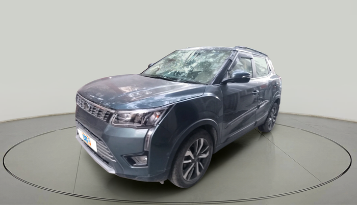 2021 Mahindra XUV300 W8 (O) 1.2 PETROL AMT, Petrol, Automatic, 8,128 km, exterior