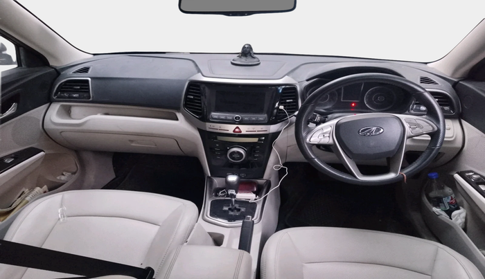 2021 Mahindra XUV300 W8 (O) 1.2 PETROL AMT, Petrol, Automatic, 8,128 km, interior