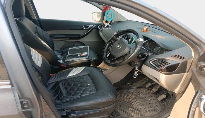 2019 Tata Tiago XZ PLUS PETROL, Petrol, Manual, 35,700 km, interior