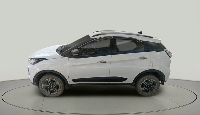 2022 Tata NEXON XM SUNROOF PETROL, Petrol, Manual, 34,796 km, exterior