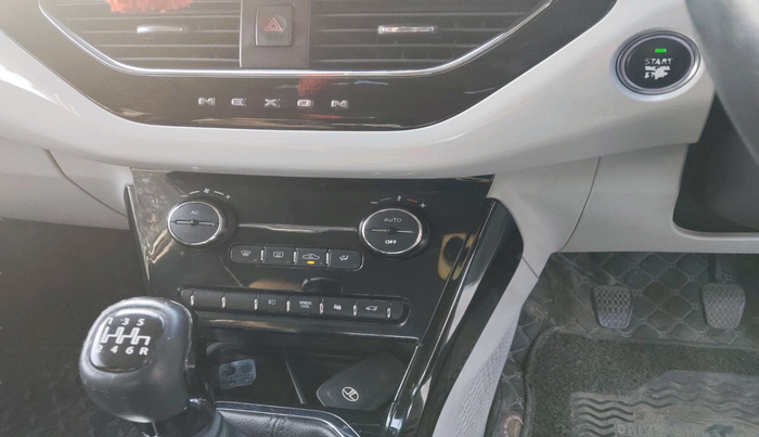 2021 Tata NEXON XZ PLUS (O) PETROL, Petrol, Manual, 47,166 km, interior