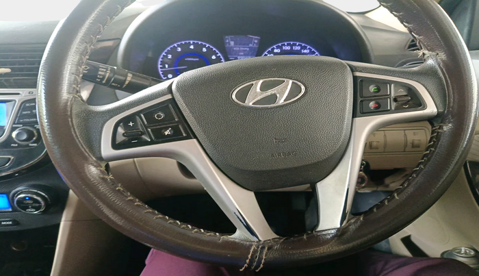 2013 Hyundai Verna FLUIDIC 1.6 VTVT SX, Petrol, Manual, 92,043 km, interior