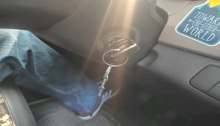 2016 Hyundai Grand i10 SPORTZ 1.2 KAPPA VTVT, Petrol, Manual, 1,40,338 km, interior