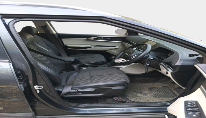 2023 KIA CARENS PRESTIGE 1.5 PETROL 7 STR, Petrol, Manual, 34,325 km, interior