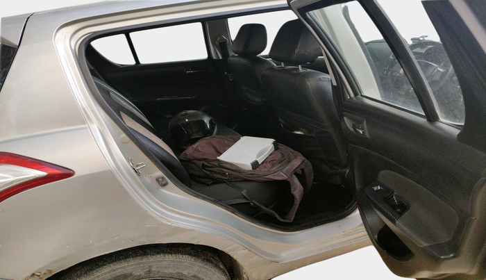 2011 Maruti Swift VXI, Petrol, Manual, 1,07,641 km, interior