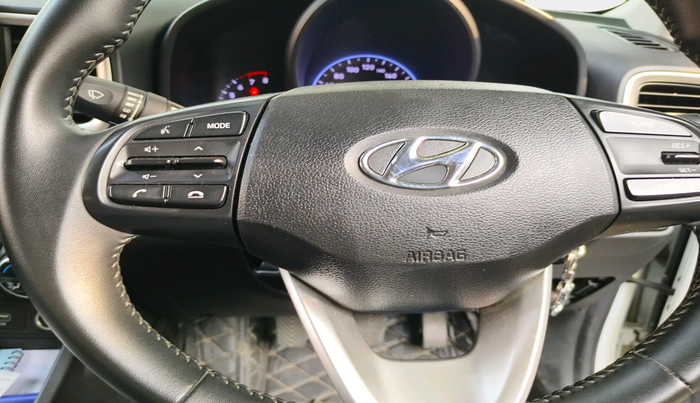 2021 Hyundai VENUE SX 1.0 TURBO, Petrol, Manual, 48,298 km, interior