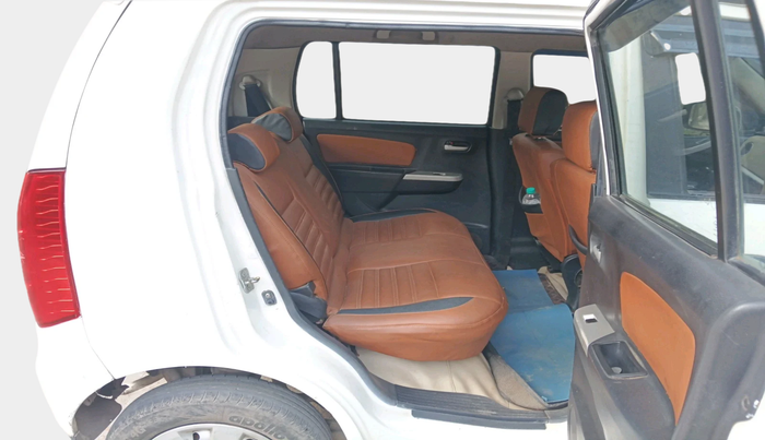 2015 Maruti Wagon R 1.0 LXI CNG, Petrol, Manual, 1,35,781 km, interior