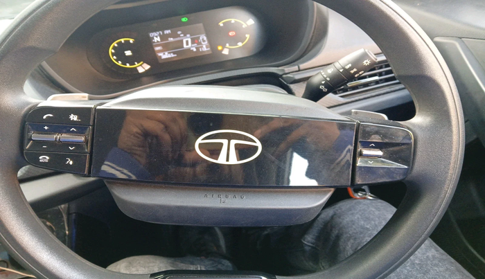 2024 Tata NEXON Smart Plus 1.2 Revotron 6 AMT, Petrol, Automatic, 8,861 km, interior