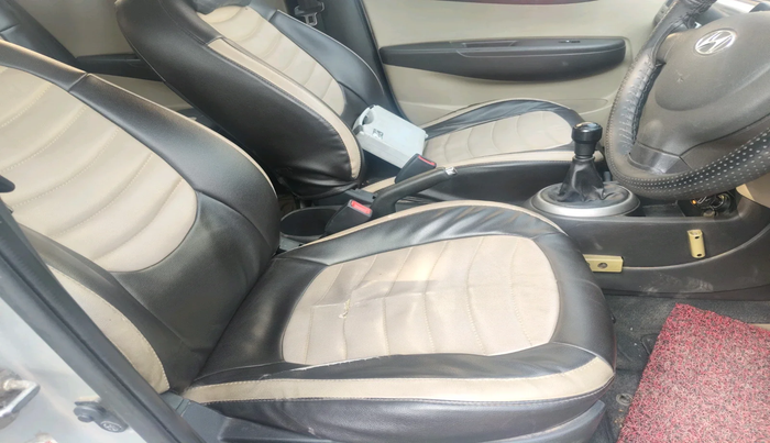 2013 Hyundai i20 MAGNA (O) 1.2, Petrol, Manual, 68,662 km, interior