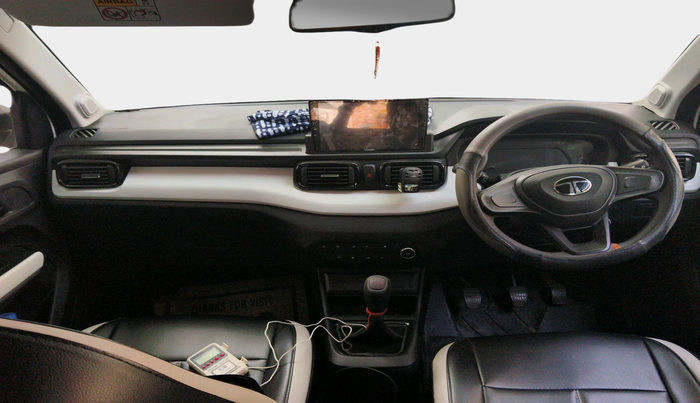 2024 Tata PUNCH PURE MT, Petrol, Manual, 31,760 km, interior