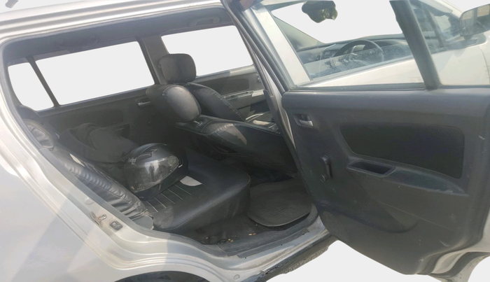 2011 Maruti Wagon R 1.0 LXI CNG, Petrol, Manual, 99,293 km, interior