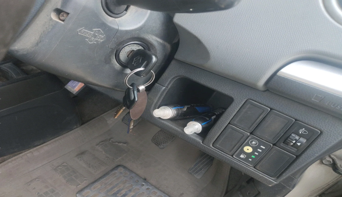 2011 Maruti Wagon R 1.0 LXI CNG, Petrol, Manual, 99,293 km, interior