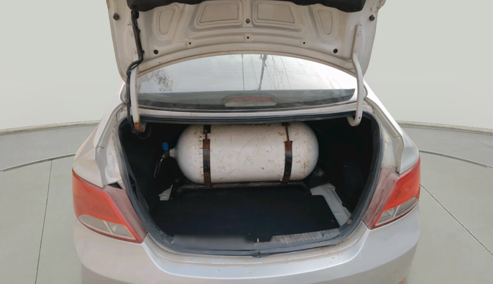 2015 Hyundai Verna FLUIDIC 4S 1.6 VTVT S(O), Petrol, Manual, 56,658 km, exterior