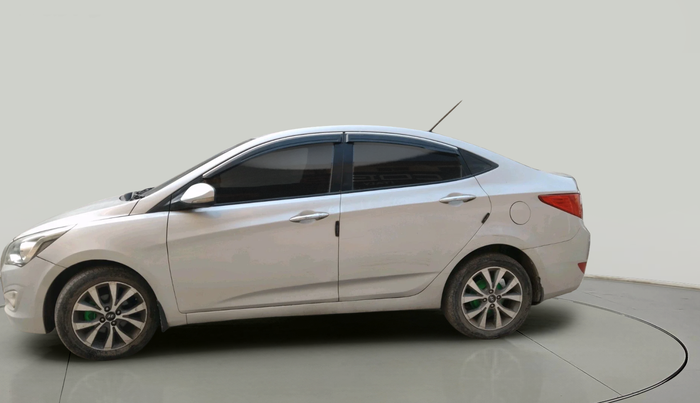 2015 Hyundai Verna FLUIDIC 4S 1.6 VTVT S(O), Petrol, Manual, 56,658 km, exterior
