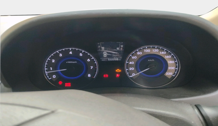 2015 Hyundai Verna FLUIDIC 4S 1.6 VTVT S(O), Petrol, Manual, 56,658 km, interior