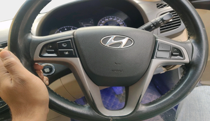 2015 Hyundai Verna FLUIDIC 4S 1.6 VTVT S(O), Petrol, Manual, 56,658 km, interior