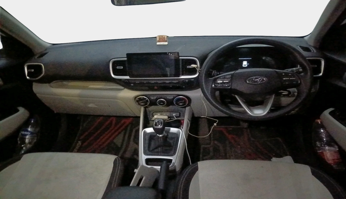 2022 Hyundai VENUE S (O) 1.0 TURBO IMT, Petrol, Manual, 43,915 km, interior