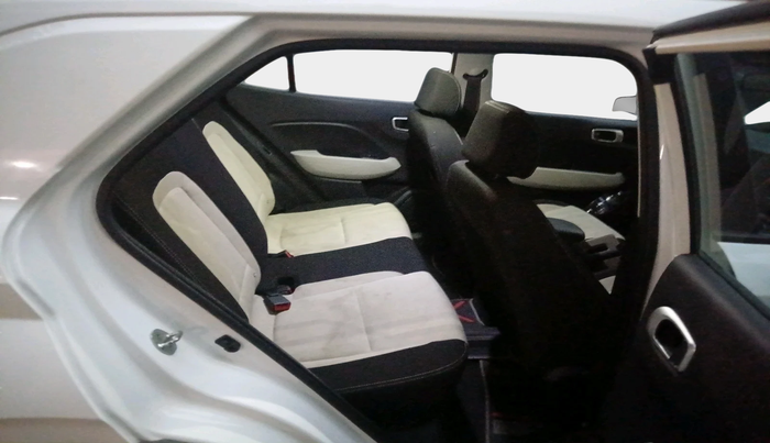 2022 Hyundai VENUE S (O) 1.0 TURBO IMT, Petrol, Manual, 43,915 km, interior