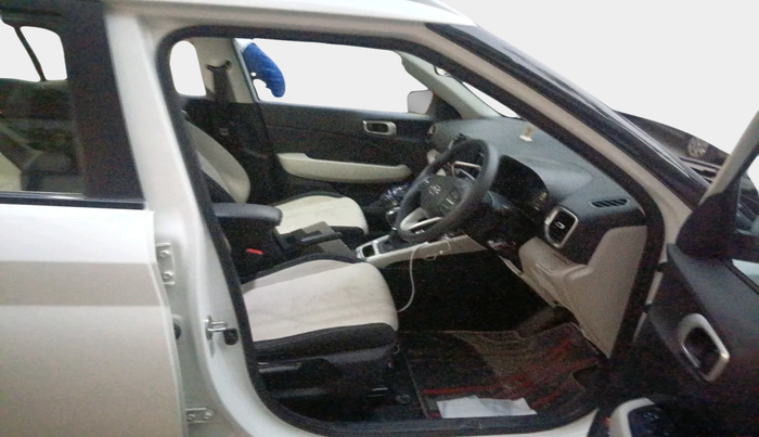 2022 Hyundai VENUE S (O) 1.0 TURBO IMT, Petrol, Manual, 43,915 km, interior