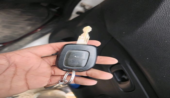 2019 Renault Kwid RXL, Petrol, Manual, 57,005 km, interior