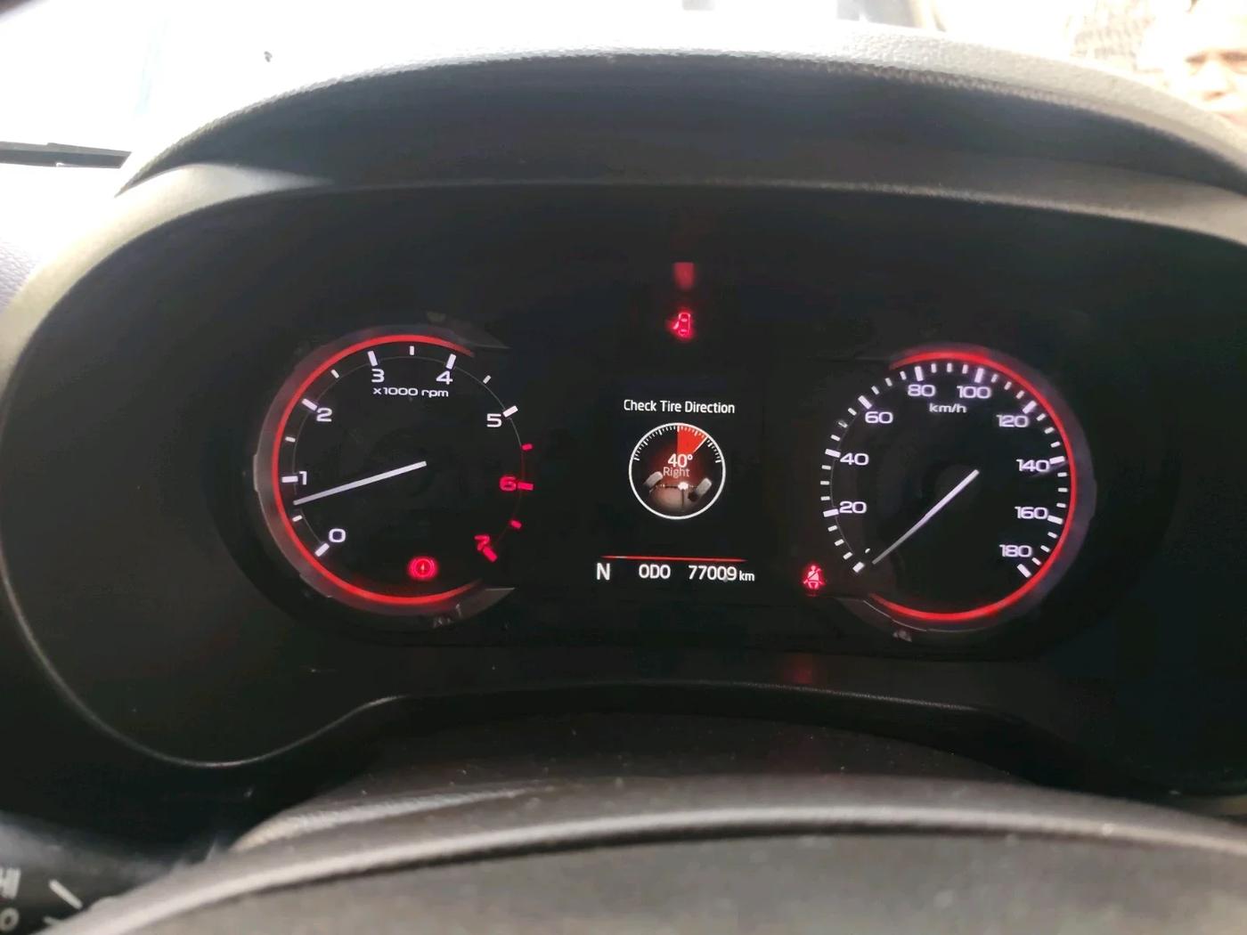 2022 Mahindra Thar LX HT PETROL 4WD MT, Petrol, Manual, 77,009 km, interior
