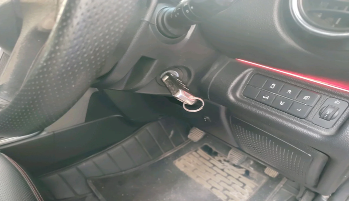 2022 Mahindra Thar LX HT PETROL 4WD MT, Petrol, Manual, 77,009 km, interior