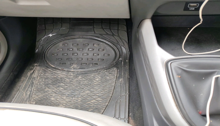 2022 Hyundai GRAND I10 NIOS SPORTZ 1.2 KAPPA VTVT CNG, Petrol, Manual, 60,662 km, interior