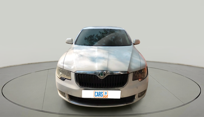 2013 Skoda Superb ELEGANCE 1.8 TSI AT, Petrol, Automatic, 1,17,075 km, exterior