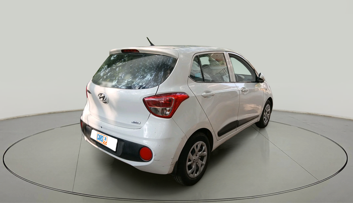 2017 Hyundai Grand i10 MAGNA AT 1.2 KAPPA VTVT, Petrol, Automatic, 37,671 km, exterior