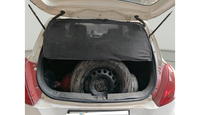 2015 Maruti Swift LXI (O), Petrol, Manual, 1,23,628 km, exterior