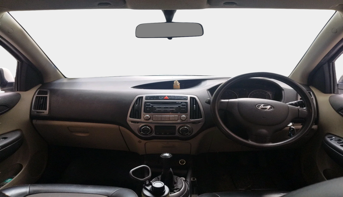 2013 Hyundai i20 MAGNA (O) 1.2, Petrol, Manual, 47,627 km, interior