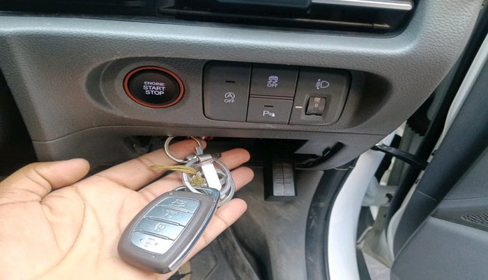 2024 Hyundai Creta SX (O) 1.5 PETROL, Petrol, Manual, 4,861 km, interior