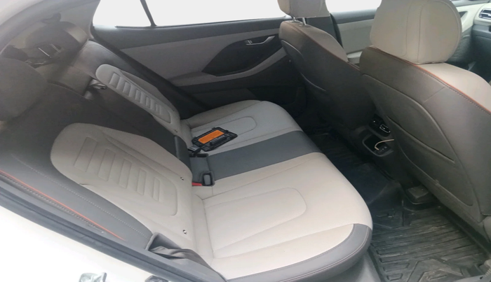 2024 Hyundai Creta SX (O) 1.5 PETROL, Petrol, Manual, 4,861 km, interior