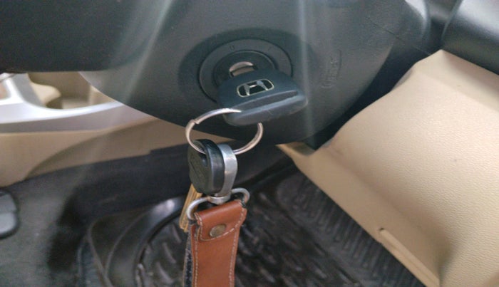 2011 Honda City 1.5L I-VTEC V MT, Petrol, Manual, 1,53,866 km, interior