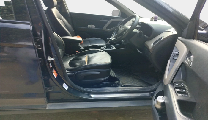 2016 Hyundai Creta SX PLUS 1.6 PETROL, Petrol, Manual, 1,61,446 km, interior