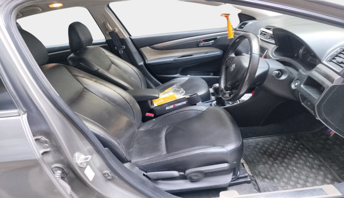 2016 Maruti Ciaz ZXI+ RS, Petrol, Manual, 75,859 km, interior