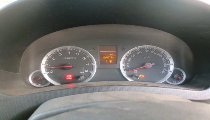 2011 Maruti Swift VXI, Petrol, Manual, 1,02,373 km, interior