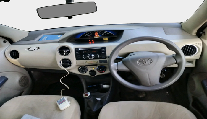 2014 Toyota Etios G, Petrol, Manual, 1,05,611 km, interior